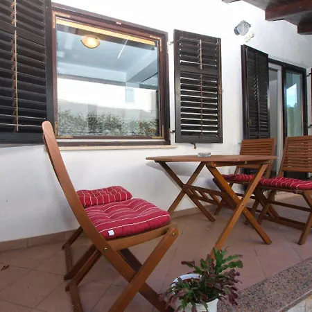 Ozren 311 Apartment