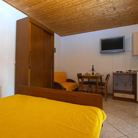 Apartmán Ozren 311 *